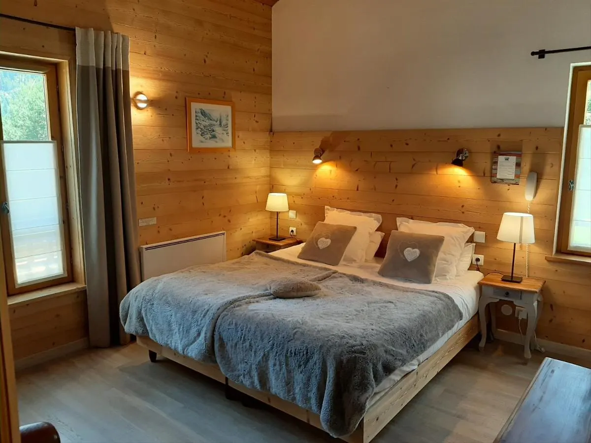 Aparthotel Chez Philippe - Appartements & Chalets En Village Pieton - Vue Glaciers La Grave