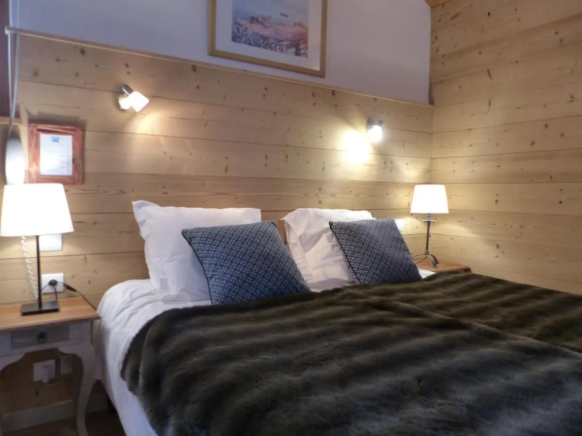 Hotel de Charme Panoramic-Village La Grave 3*,  France