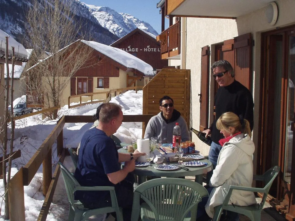 Chez Philippe - Appartements & Chalets En Village Pieton - Vue Glaciers La Grave Aparthotel