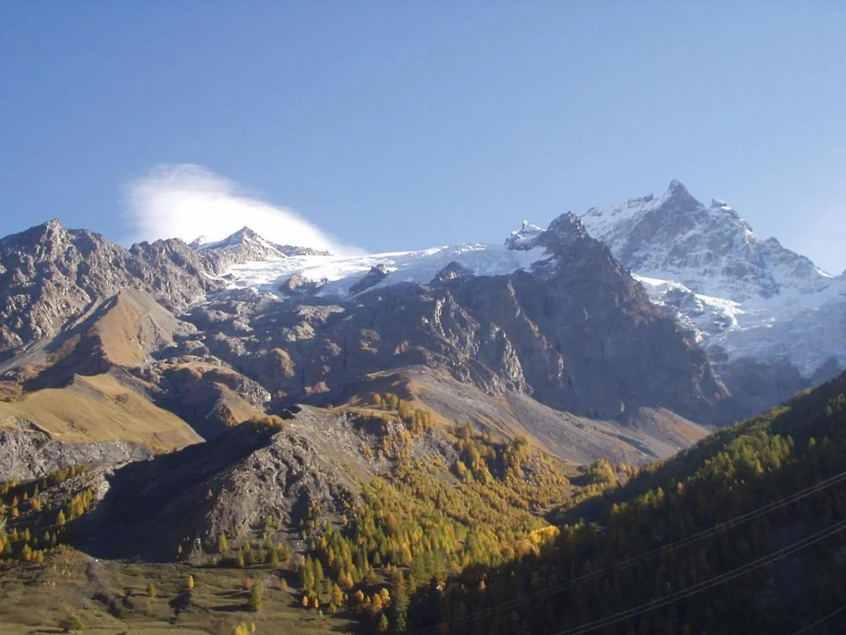 Chez Philippe - Appartements & Chalets En Village Pieton - Vue Glaciers La Grave Aparthotel