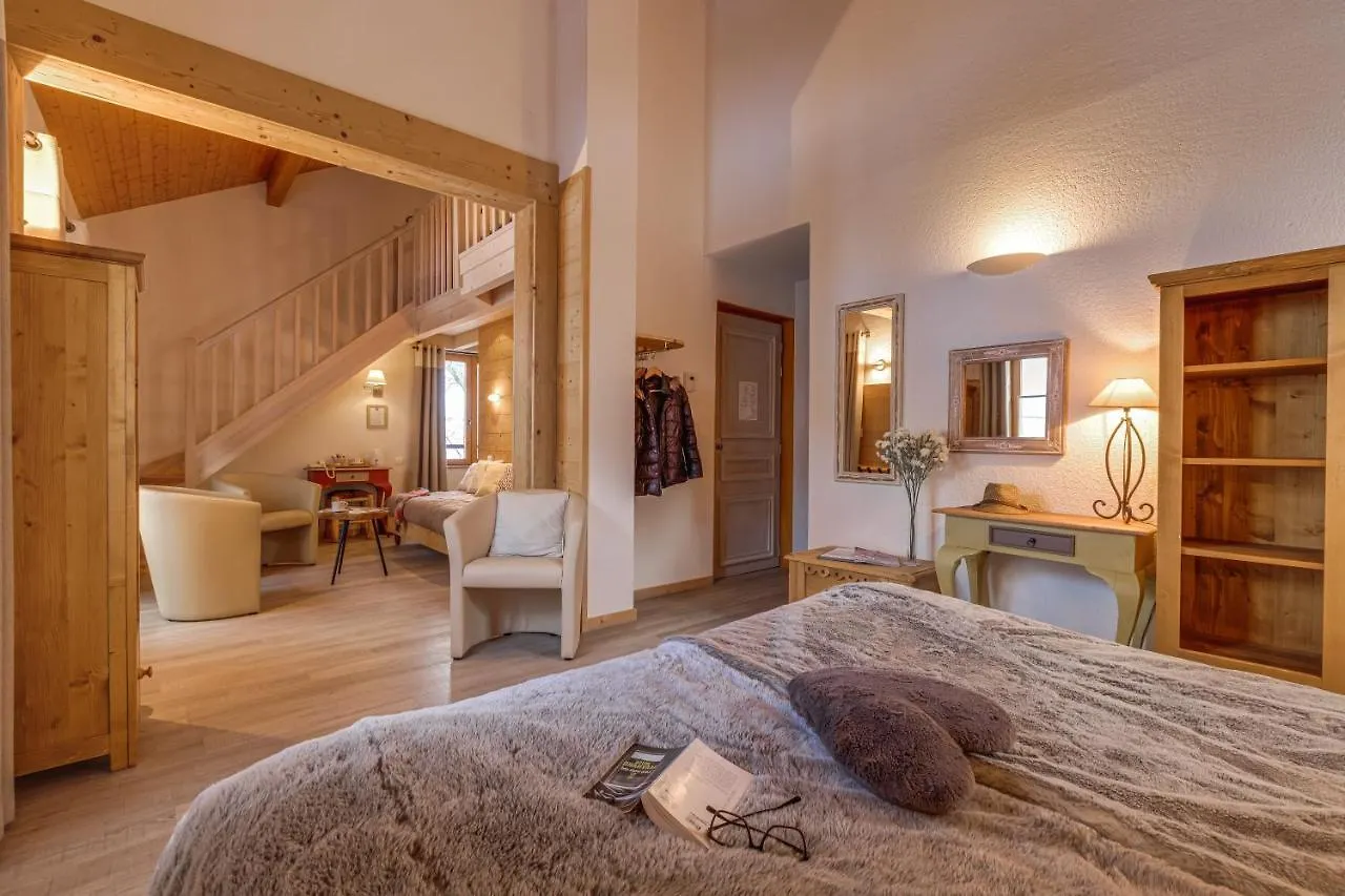 Aparthotel Chez Philippe - Appartements & Chalets En Village Pieton - Vue Glaciers La Grave