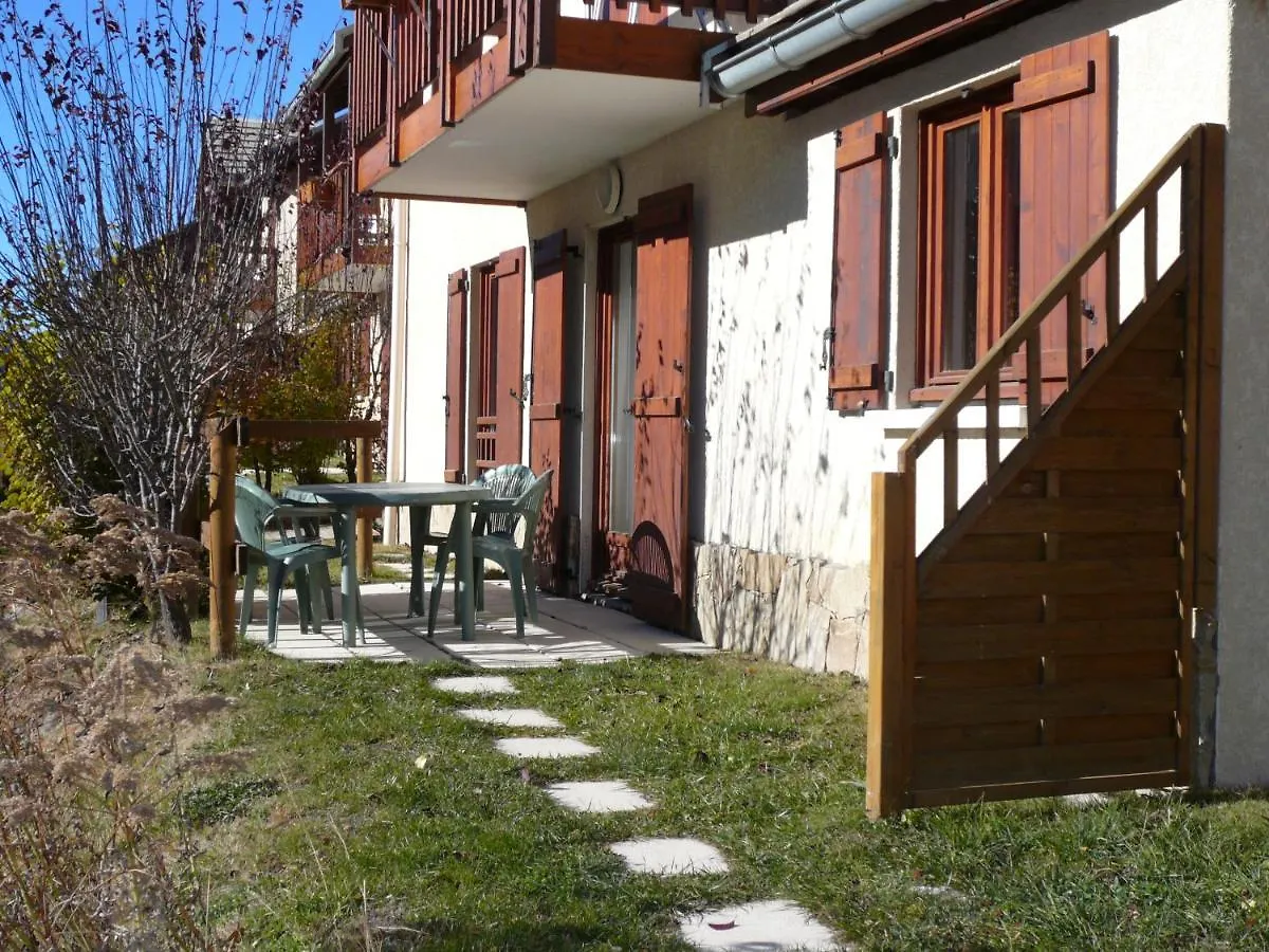 Aparthotel Chez Philippe - Appartements & Chalets En Village Pieton - Vue Glaciers La Grave