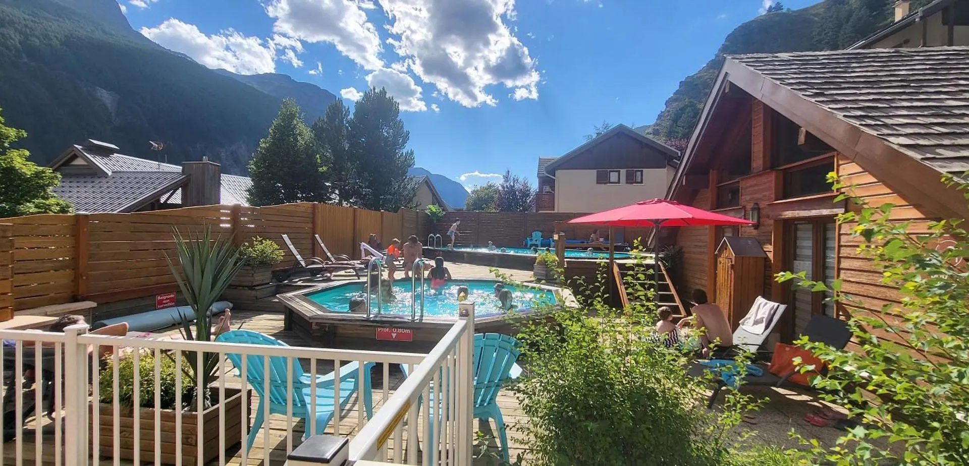 Aparthotel Chez Philippe - Appartements & Chalets En Village Pieton - Vue Glaciers La Grave