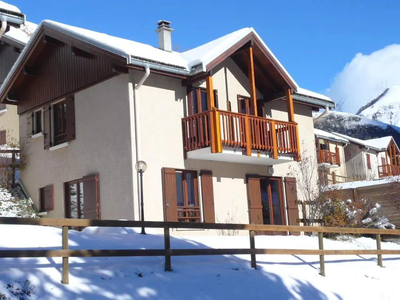 Aparthotel Chez Philippe - Appartements & Chalets En Village Pieton - Vue Glaciers La Grave