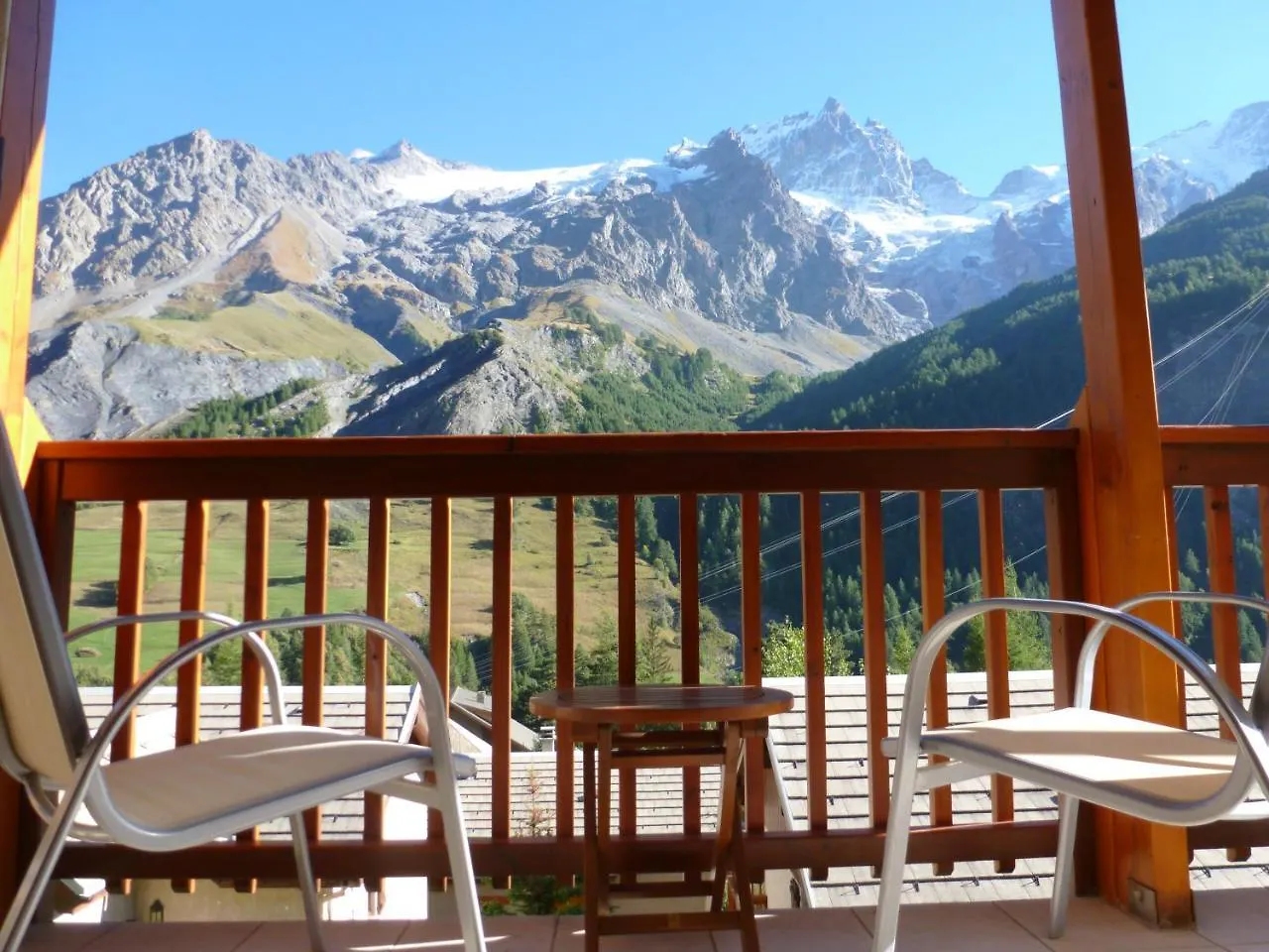 Chez Philippe - Appartements & Chalets En Village Pieton - Vue Glaciers La Grave 3*,