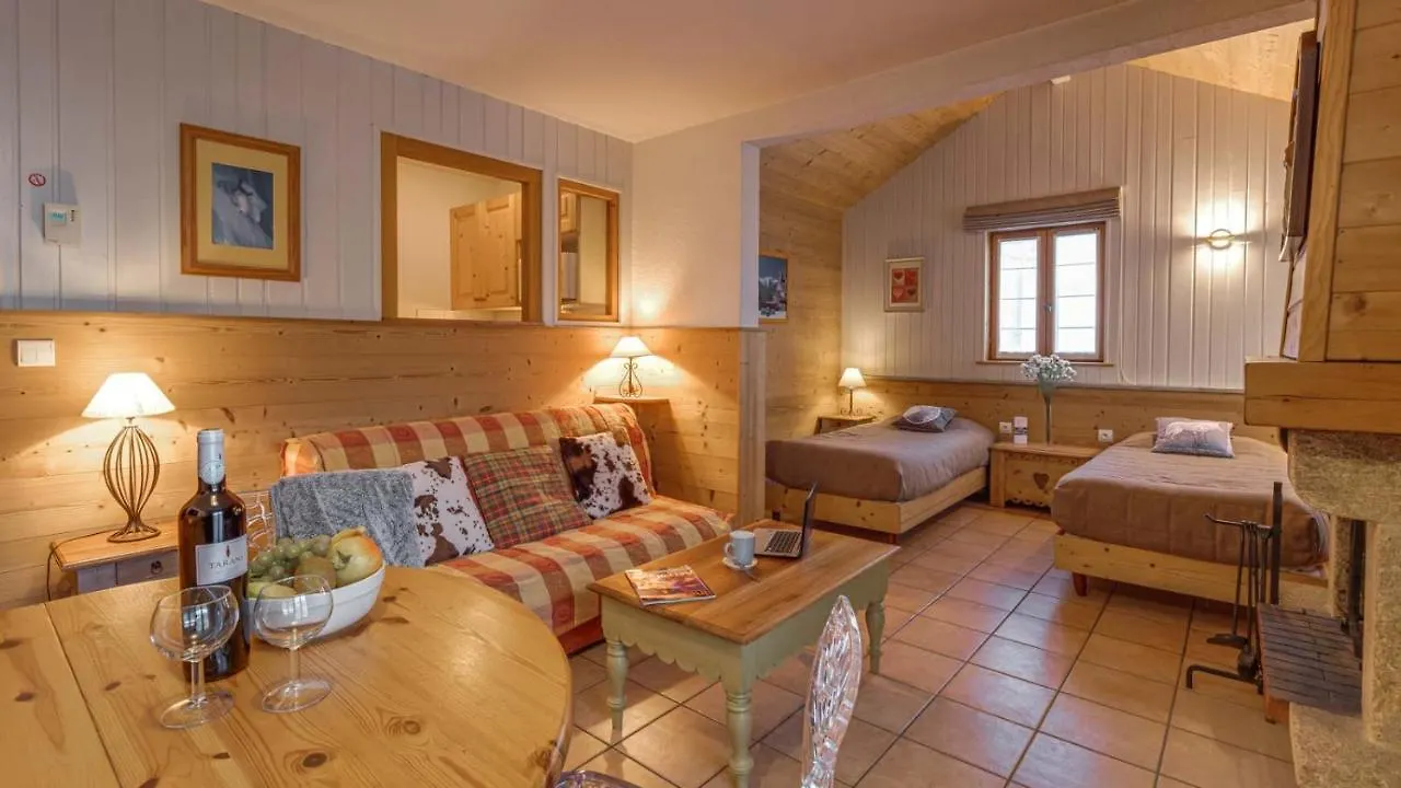 Chez Philippe - Appartements & Chalets En Village Pieton - Vue Glaciers La Grave Aparthotel