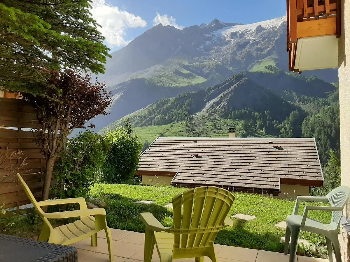 Chez Philippe - Appartements & Chalets En Village Pieton - Vue Glaciers La Grave 3*,  France