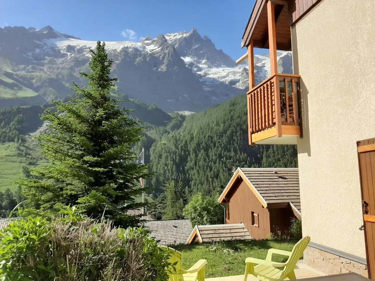 Aparthotel Chez Philippe - Appartements & Chalets En Village Pieton - Vue Glaciers La Grave