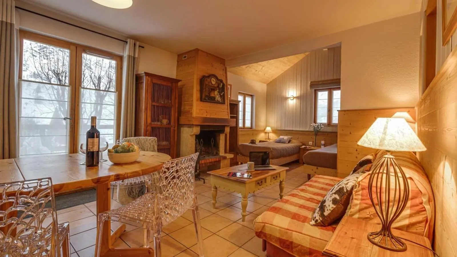 Chez Philippe - Appartements & Chalets En Village Pieton - Vue Glaciers La Grave France