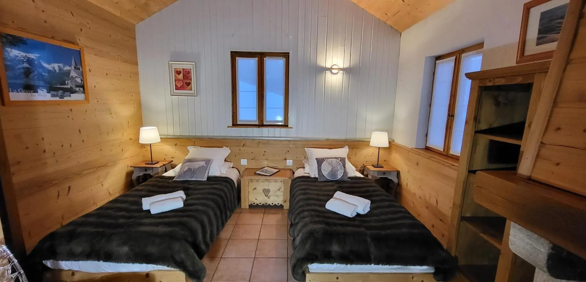 Chez Philippe - Appartements & Chalets En Village Pieton - Vue Glaciers La Grave 3*,