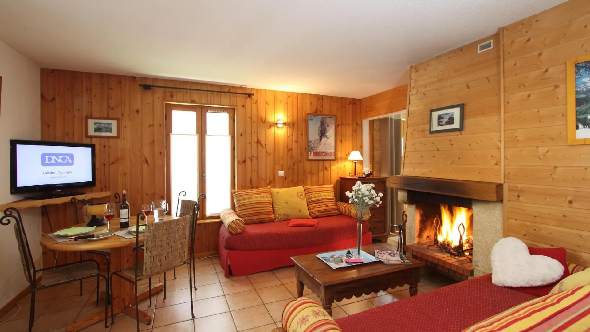Chez Philippe - Appartements & Chalets En Village Pieton - Vue Glaciers La Grave 3*,